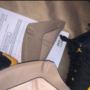 Jordan 12 Gold